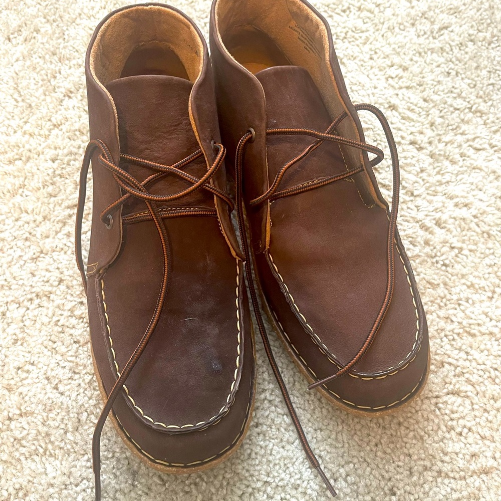 Born Nelson chills boots